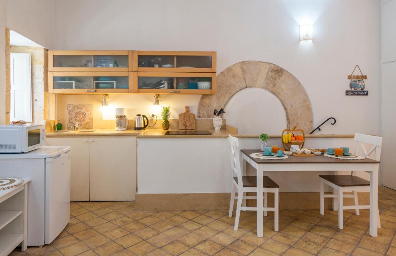 Marco'S House - Apartment Ortigia Wifi シラクーサ エクステリア 写真