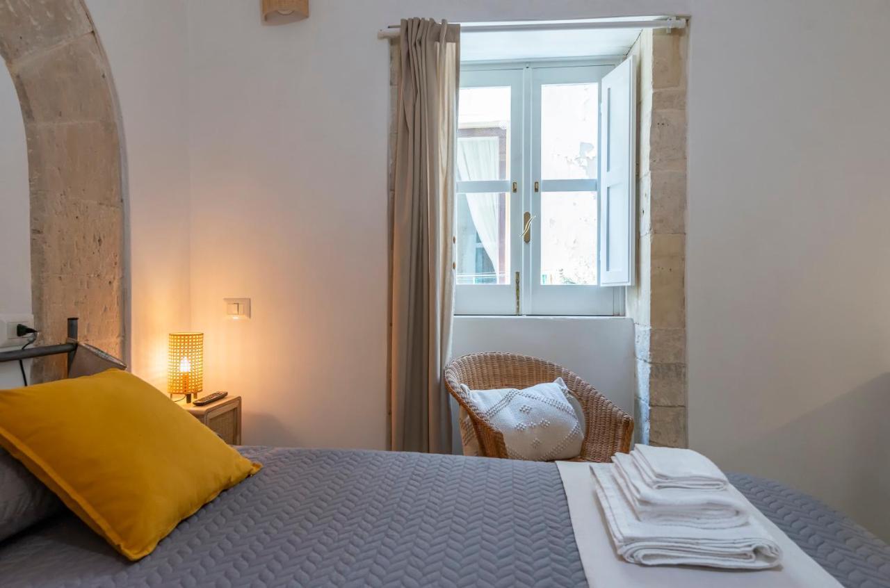 Marco'S House - Apartment Ortigia Wifi シラクーサ エクステリア 写真